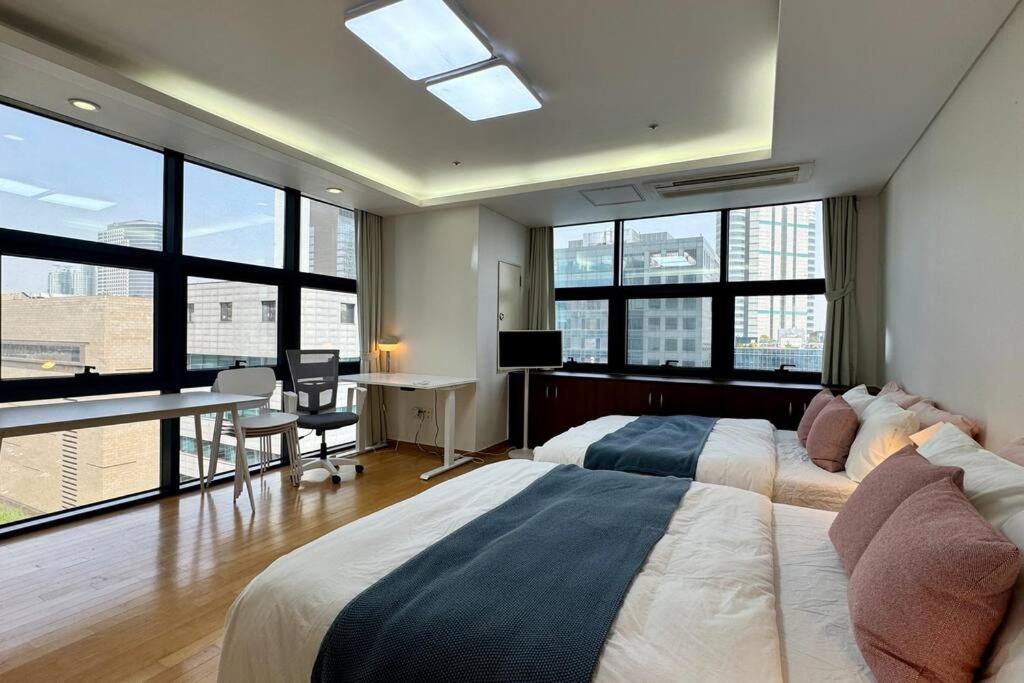 Coex Vip 15 New Open 2 Queen Beds Apartment