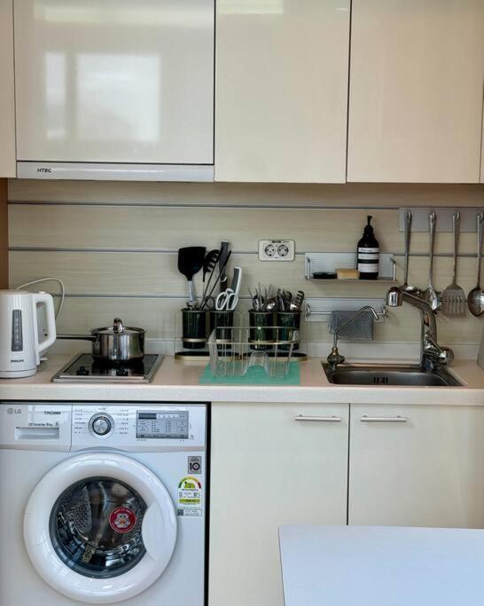 Coex Vip 15 New Open 2 Queen Beds Apartment